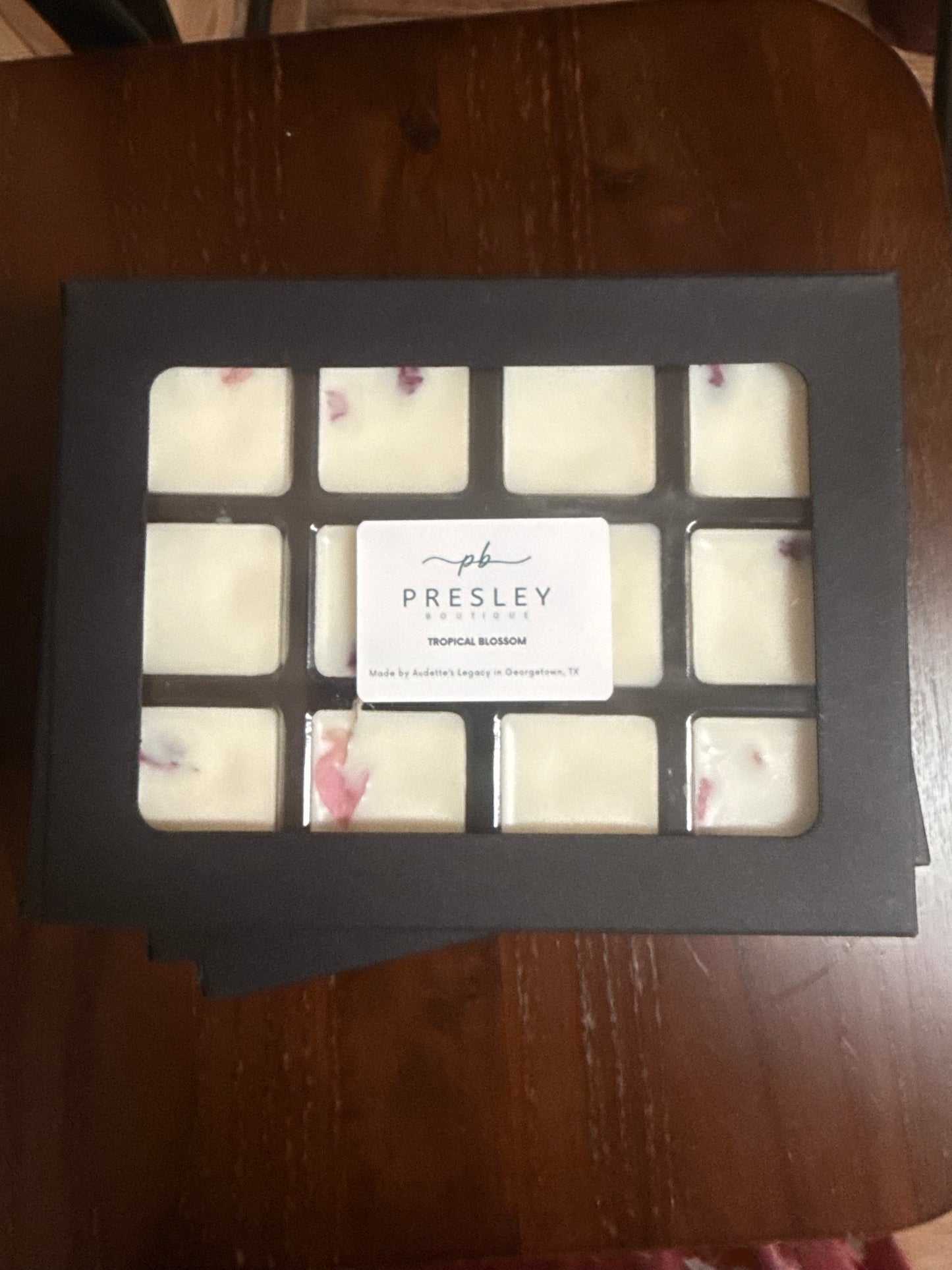 Large Presley Wax Melts