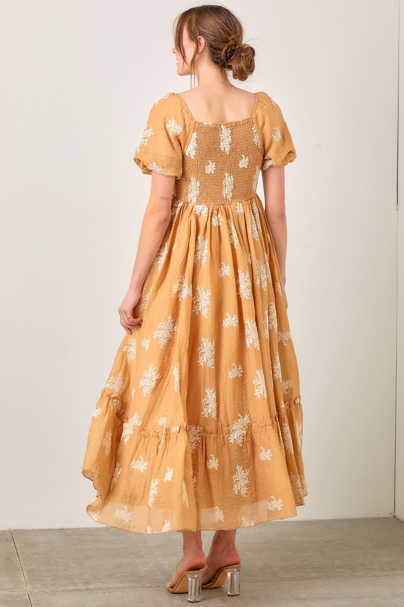 Embroidered Bubble Sleeve Maxi Dress