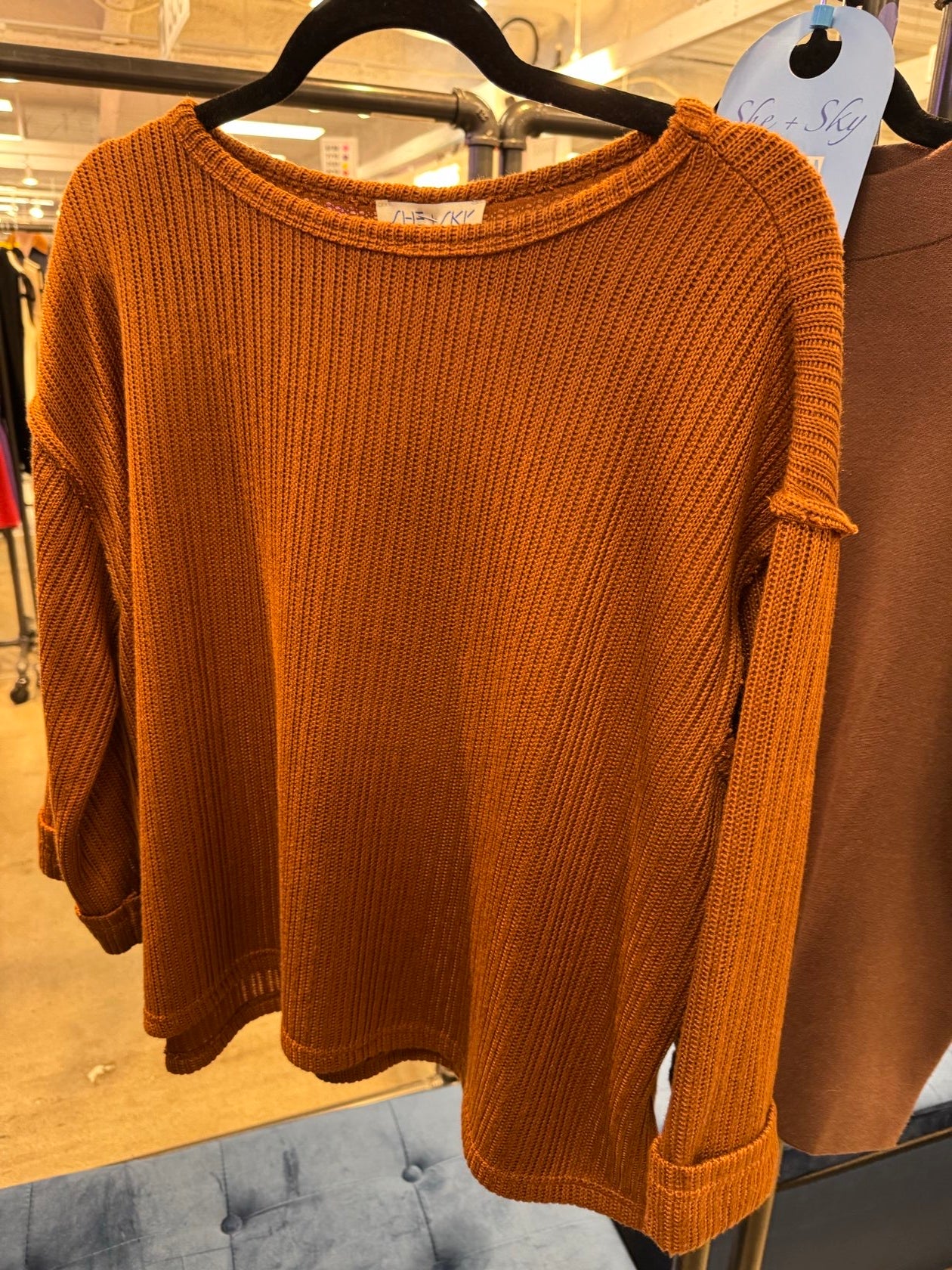 3/4 Folded Sleeve Knit Top