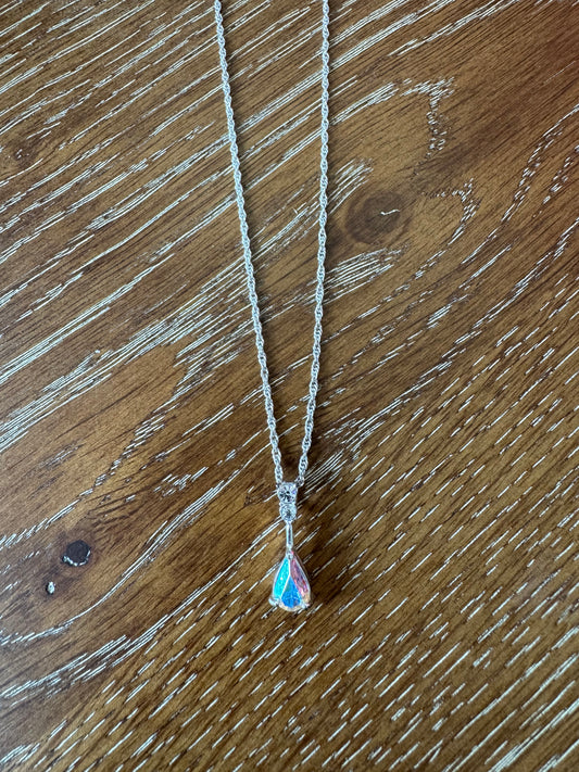 Iridescent drop Necklace