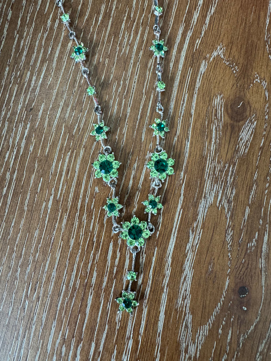 Green Floral Stone Necklace