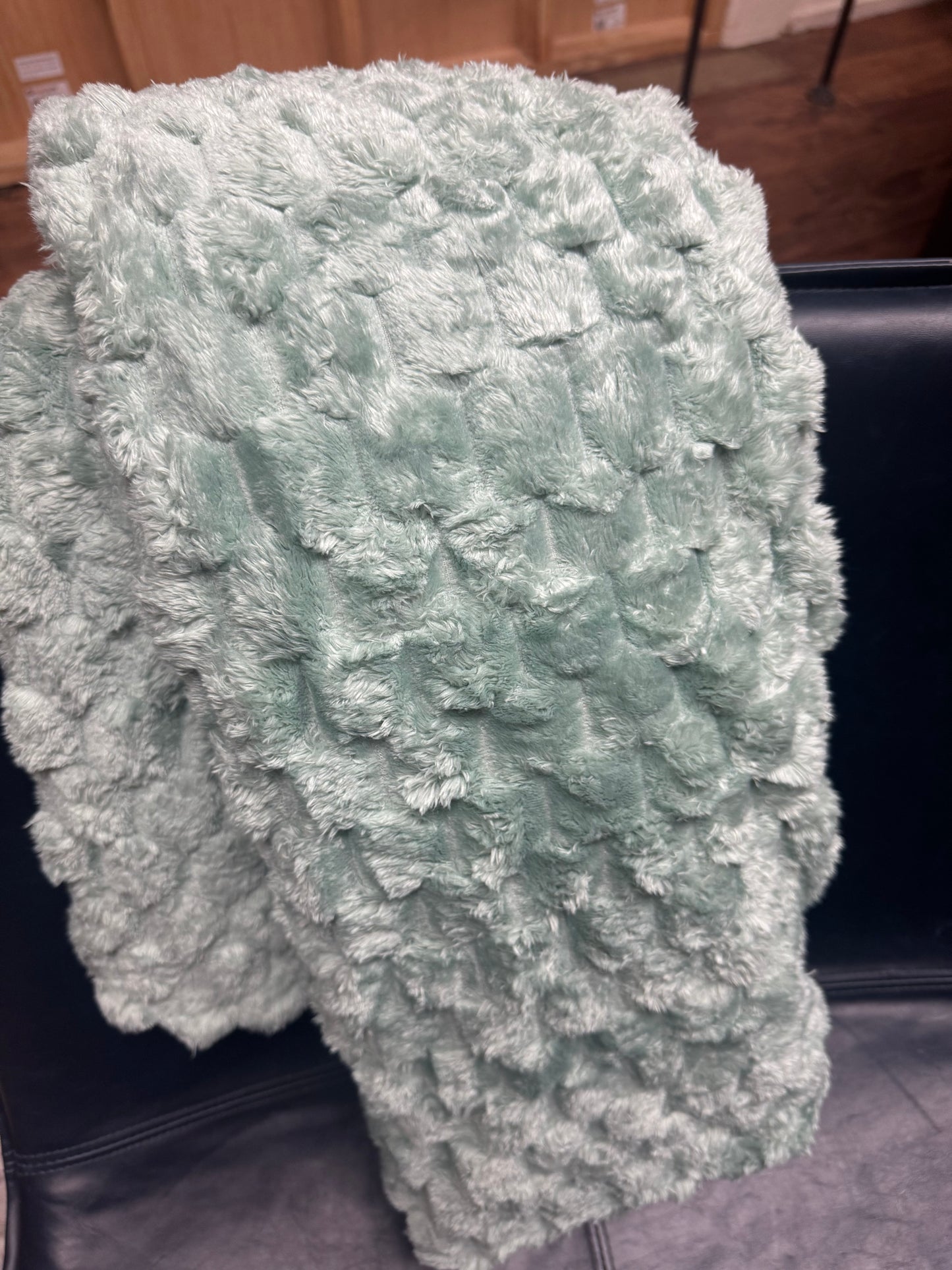 Textured Medium Throw