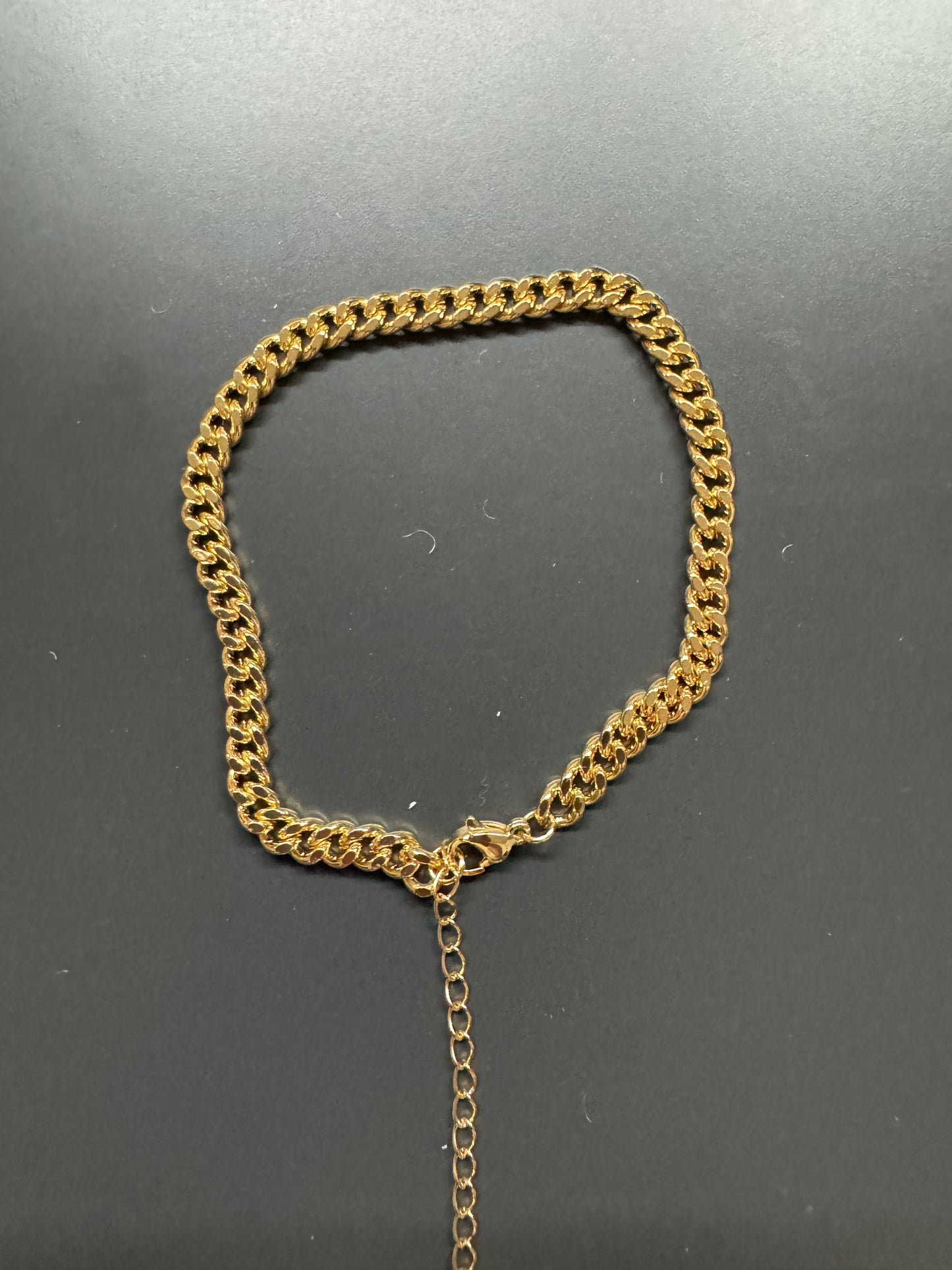 Flat Chunky Link Gold Bracelet