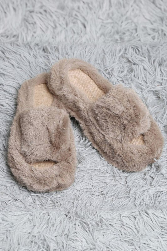 Fuzzy Solid Color Open Toe Slippers