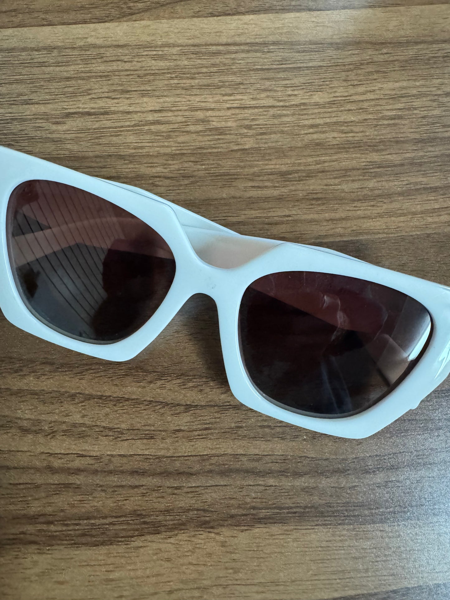 Classic Hard Rimmed Sunglasses