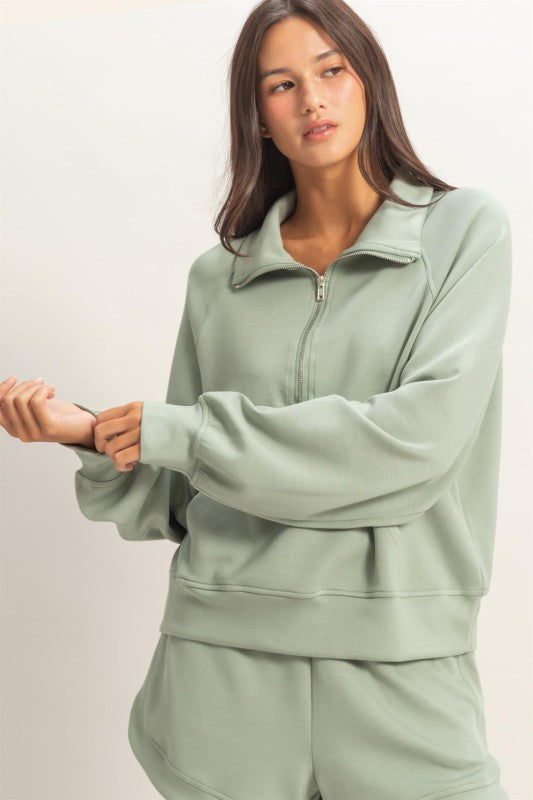 Half Zip Collar Pulllover