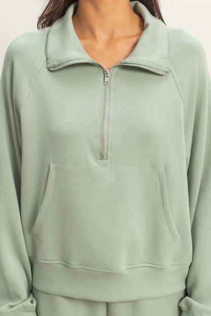 Half Zip Collar Pulllover