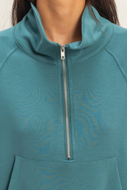 Half Zip Collar Pulllover